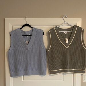 Beautiful cotton blend ribbed knit vest great alone or layered blue or grey NWT